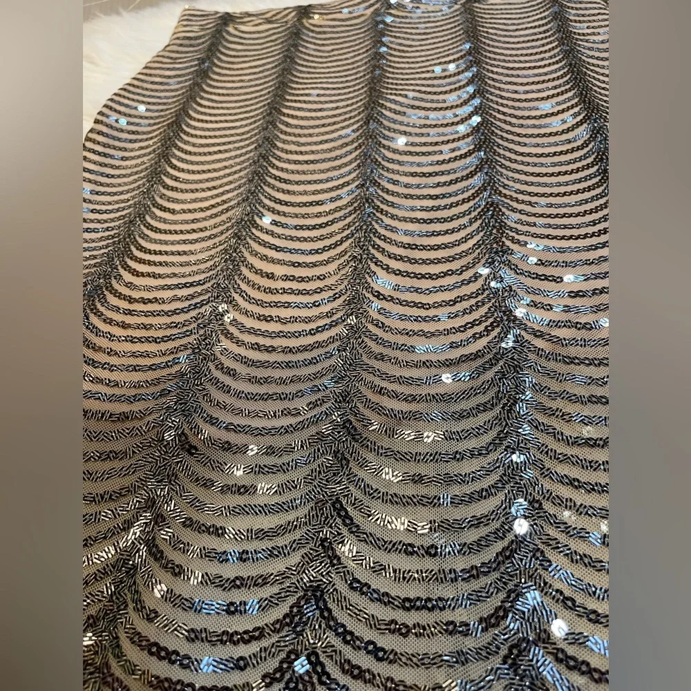Sequined gold party skirt - Picture 4 of 7